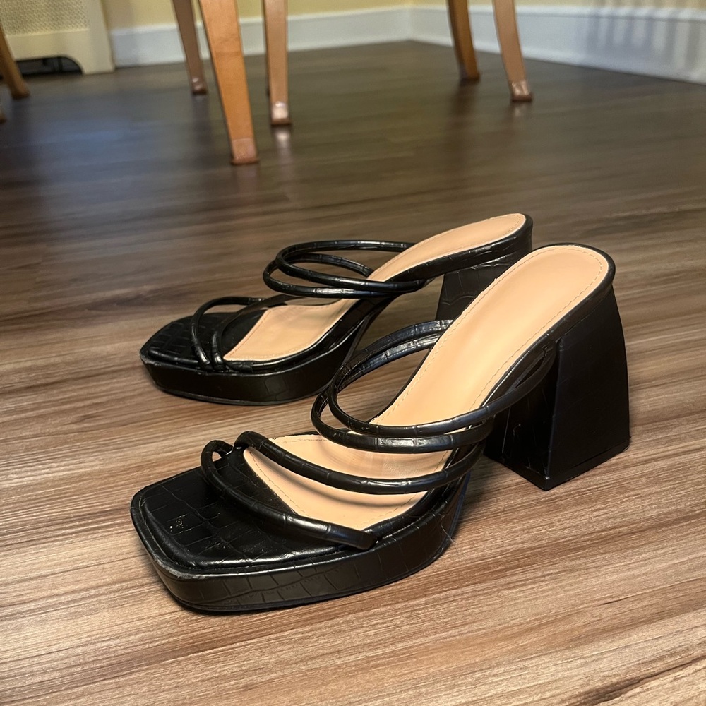 Black Chunky Heel Sandals